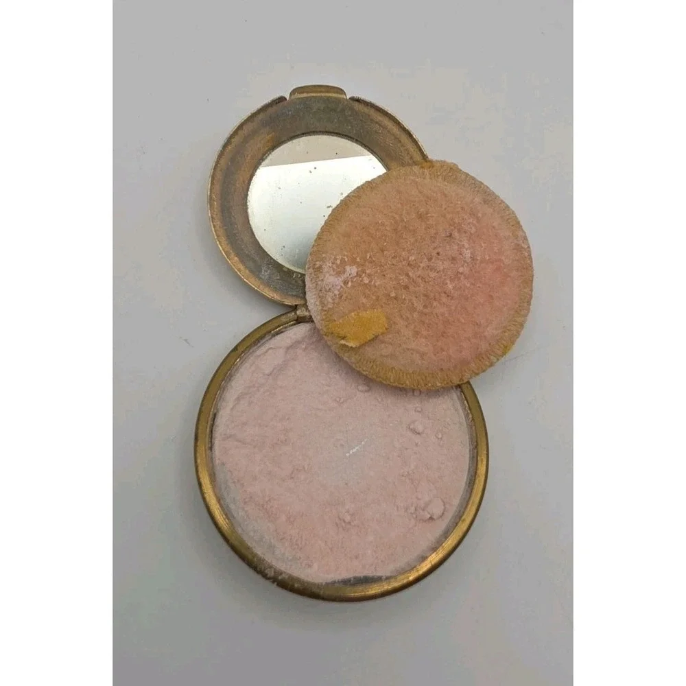Vintage 1920s Art Deco Makeup Powder Mirrored Compact Richard Hudnut USA Brass